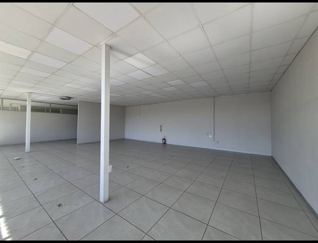 145M² RETAIL TO LET IN BIRNAM
